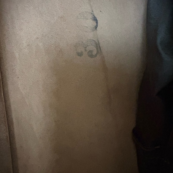 Elegant Brown Double-Breasted Women's Coat - Picture 6 of 6